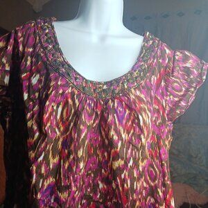 St Johns XL Women's Patterned Blouse Embroidered Neckline
